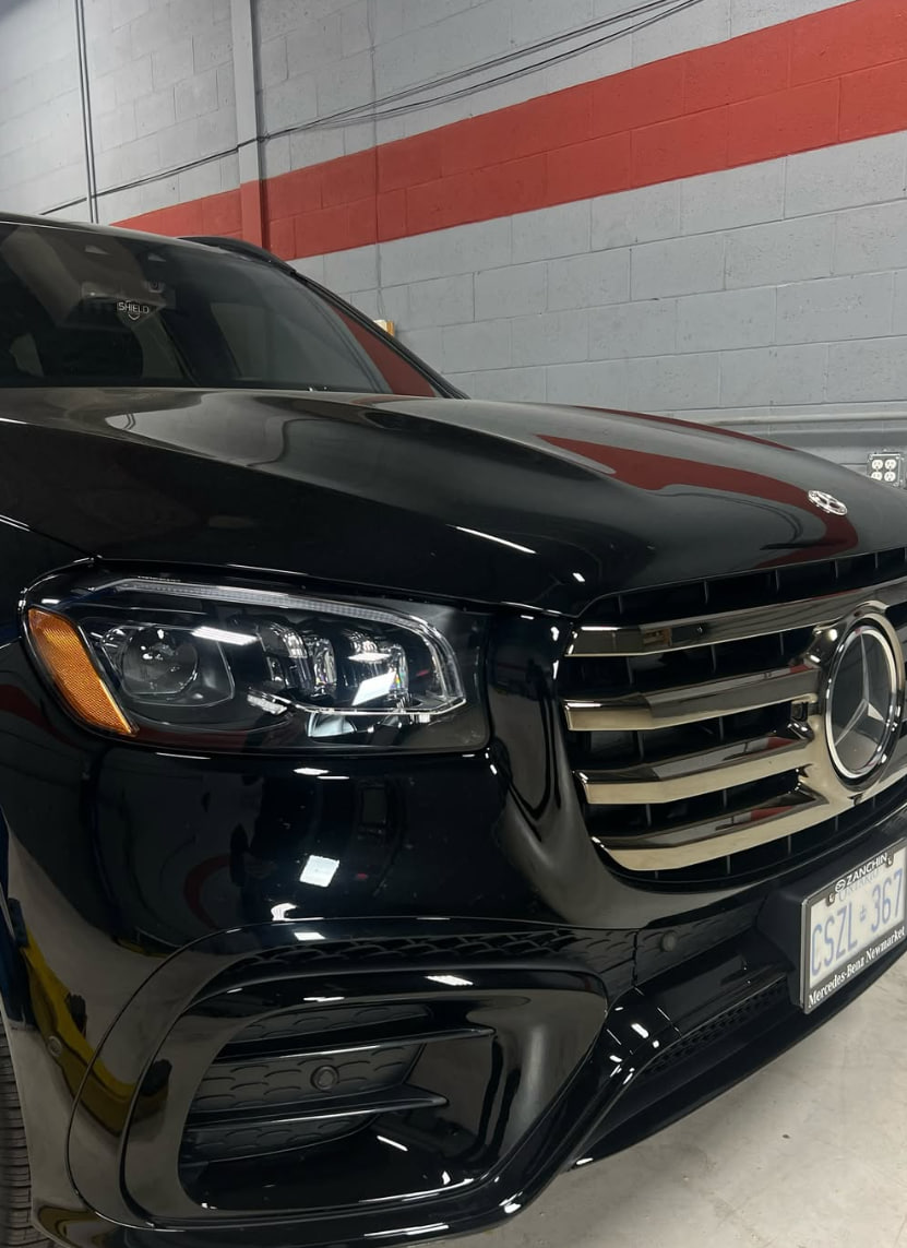 GLS Front Quarter